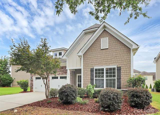 Property at 3818 Franklin Meadows Dr, Matthews, NC 28105, 4 beds, 3.5 baths