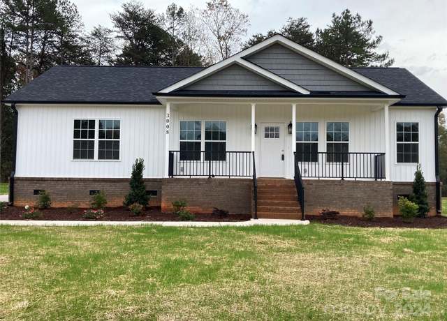 Property at 3008 Forbes Rd, Gastonia, NC 28056, 3 beds, 2 baths