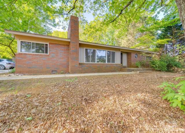 Property at 1881 Sharonwood Ln, Rock Hill, SC 29732, 3 beds, 1.5 baths