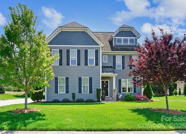 Property at 4151 Green Park Ct, Harrisburg, NC 28075, 4 beds, 3 baths