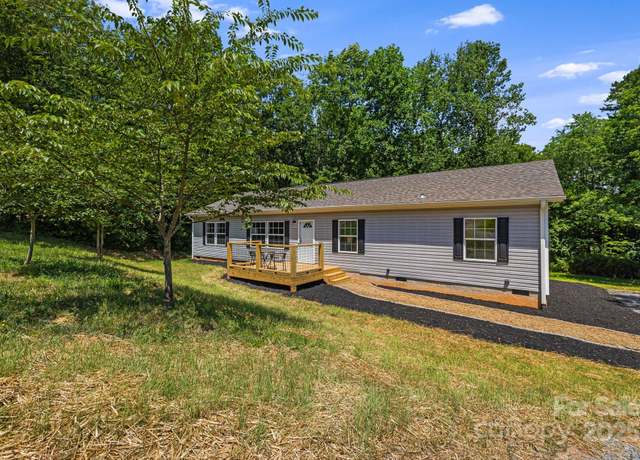 Property at 22 Bachelder Ln, Candler, NC 28715, 3 beds, 2 baths