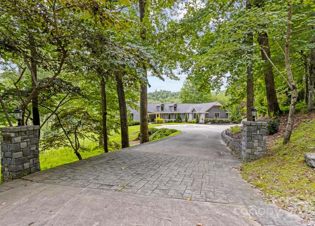 Property at 301 Winding Meadows Dr, Flat Rock, NC 28731, 3 beds, 3.5 baths