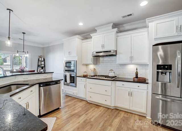 Property at 7348 Adirondack Dr, Denver, NC 28037, 4 beds, 3 baths