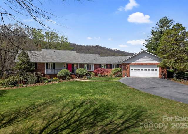 Property at 4 Willow View Dr, Mills River, NC 28759, 3 beds, 3.5 baths