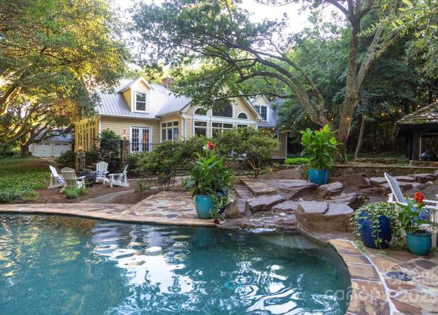 Property at 7794 Live Oaks Dr, Denver, NC 28037, 6 beds, 6.5 baths