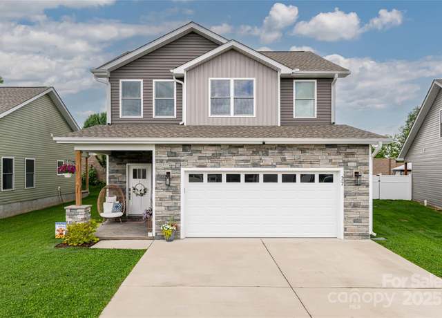 Property at 27 Sage Crest Loop, Weaverville, NC 28787, 3 beds, 2.5 baths