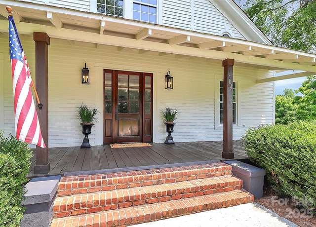 Property at 604 Ferguson Ridge Rd, Gastonia, NC 28052, 4 beds, 2.5 baths