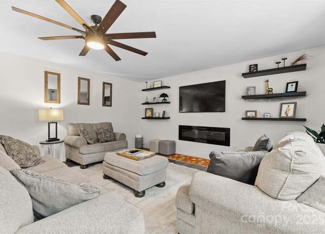 Property at 1528 Magnolia Dr #8, Lancaster, SC 29720, 4 beds, 2.5 baths