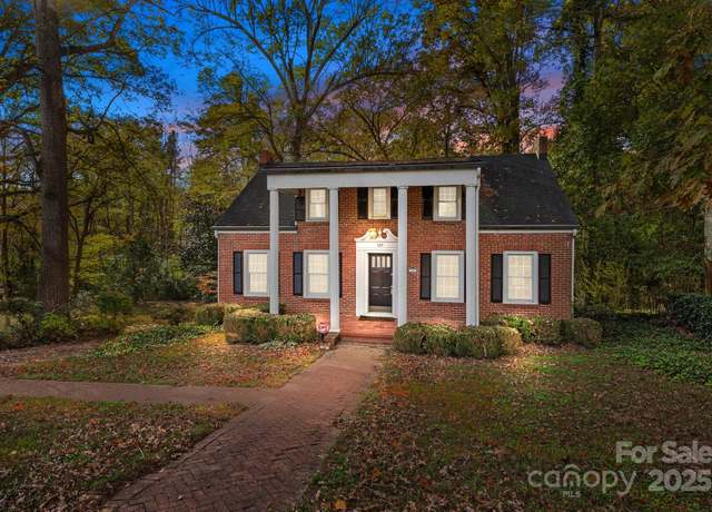 Property at 14725 N Old Statesville Rd, Huntersville, NC 28078, 3 beds, 2.5 baths
