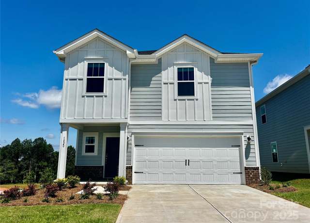 Property at 1420 Wildflower St, Newton, NC 28658, 4 beds, 2.5 baths