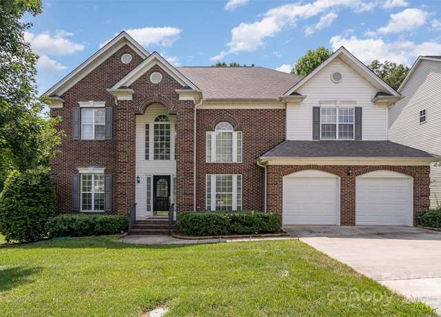 Property at 10929 Valley Spring Dr, Charlotte, NC 28277, 4 beds, 3 baths