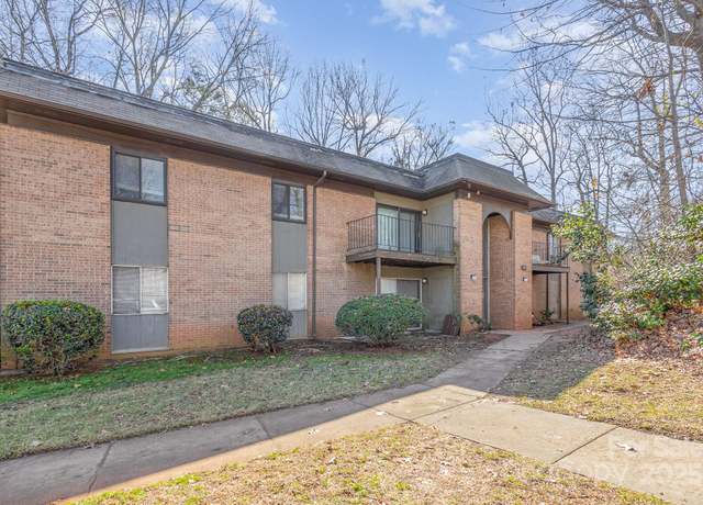 Property at 133 Orchard Trace Ln #7, Charlotte, NC 28213, 3 beds, 2 baths