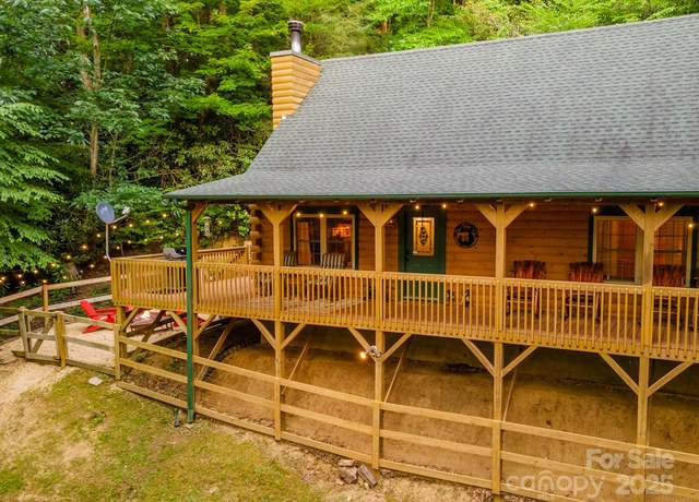 Property at 45 Ginger Ln, Waynesville, NC 28785, 2 beds, 2 baths
