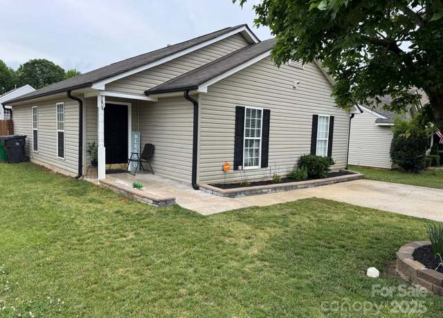 Property at 5804 Fairchase Ave, Charlotte, NC 28269, 3 beds, 2 baths