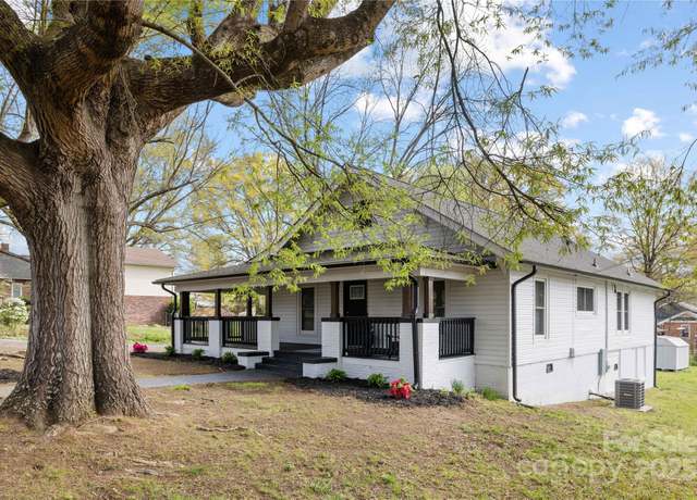 Property at 221 Palmer St, Albemarle, NC 28001, 3 beds, 2 baths