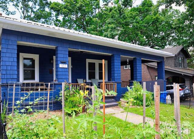 Property at 107 Riverview Dr, Asheville, NC 28806, 4 beds, 3 baths