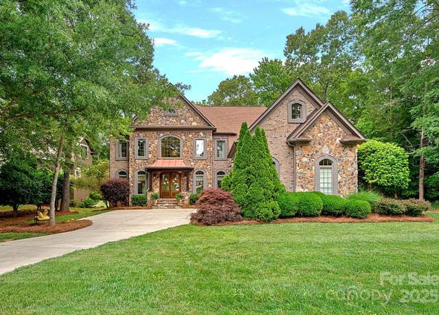 Property at 1305 Anniston Pl, Wesley Chapel, NC 28079, 5 beds, 4 baths