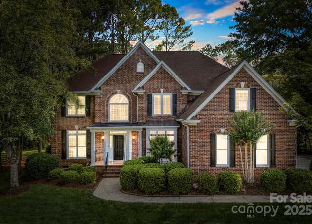 Property at 5310 Addington Ct, Charlotte, NC 28277, 6 beds, 3 baths
