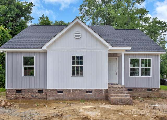 Property at 914 Saluda St, Rock Hill, SC 29730, 3 beds, 2 baths