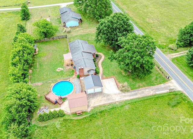 Property at 311 Lambs Grill Rd, Rutherfordton, NC 28139, 3 beds, 2 baths