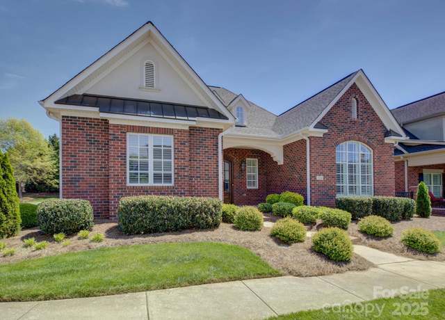 Property at 324 Quinby Way, Rock Hill, SC 29732, 3 beds, 3 baths