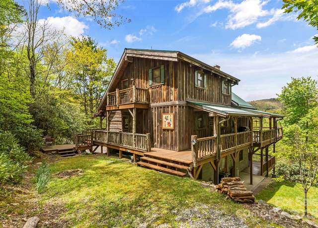 Property at 6338 West View Dr, Newland, NC 28657, 2 beds, 2 baths