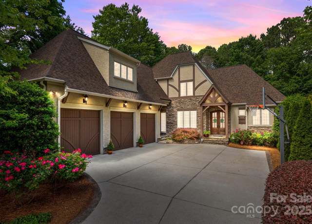 Property at 104 Golden Bell Ct, Mooresville, NC 28117, 4 beds, 4.5 baths