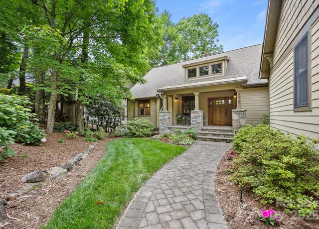 Property at 278 High Road Overlook, Hendersonville, NC 28739, 3 beds, 3.5 baths