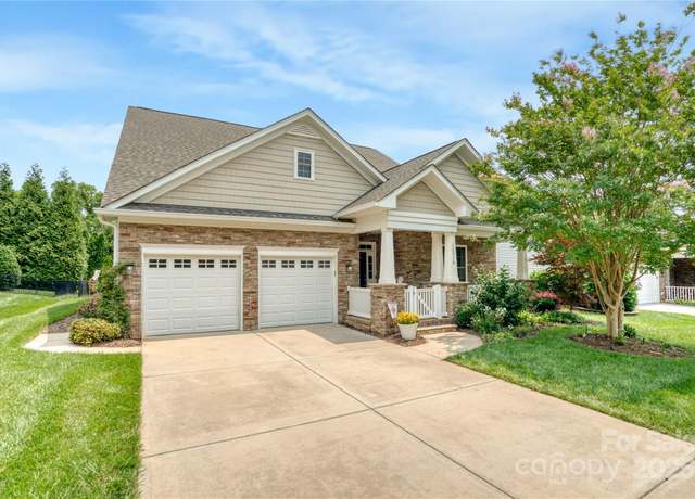 Property at 12910 Meetinghouse Dr, Cornelius, NC 28031, 3 beds, 2 baths