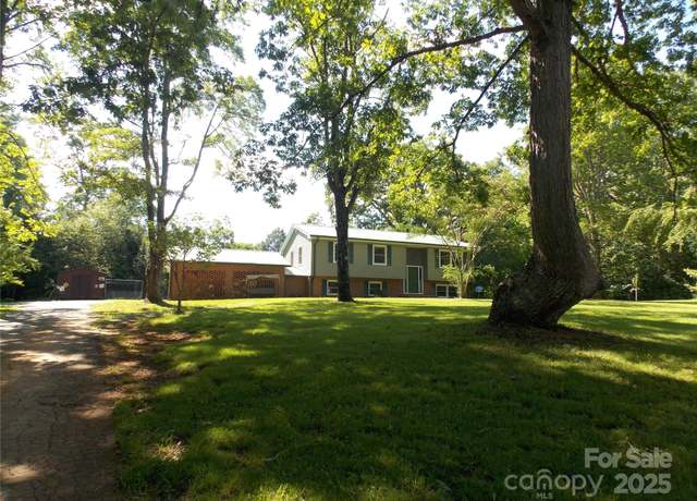 Property at 3788 Fish Hatchery Rd, Morganton, NC 28655, 3 beds, 2 baths