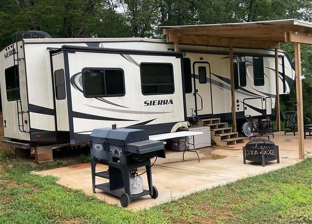 Property at 332 Linville Rd, Nebo, NC 28761