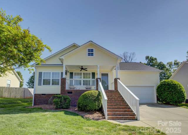 Property at 1488 Meadow Glen Ln, Rock Hill, SC 29730, 3 beds, 2 baths