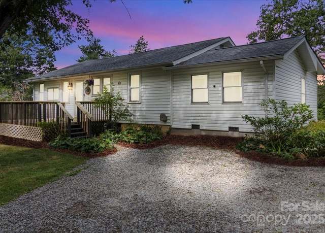 Property at 11 Fishers Mill Rd, Arden, NC 28704, 3 beds, 2 baths