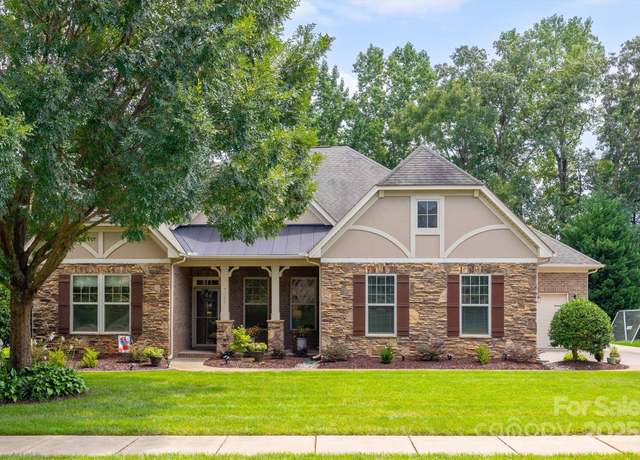 Property at 7097 Brookstone Ln, Fort Mill, SC 29707, 4 beds, 3 baths