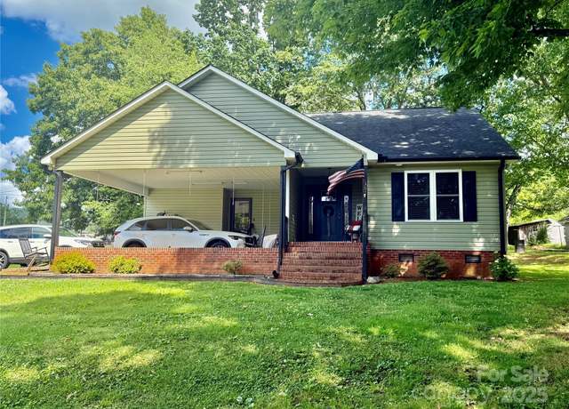 Property at 312 Shady Ln, Lincolnton, NC 28092, 3 beds, 2 baths