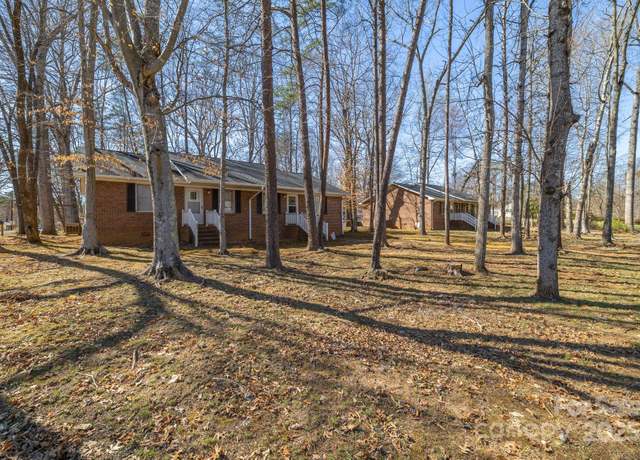 Property at 605 & 607 Franklin Dr, Eden, NC 27288, 8 beds