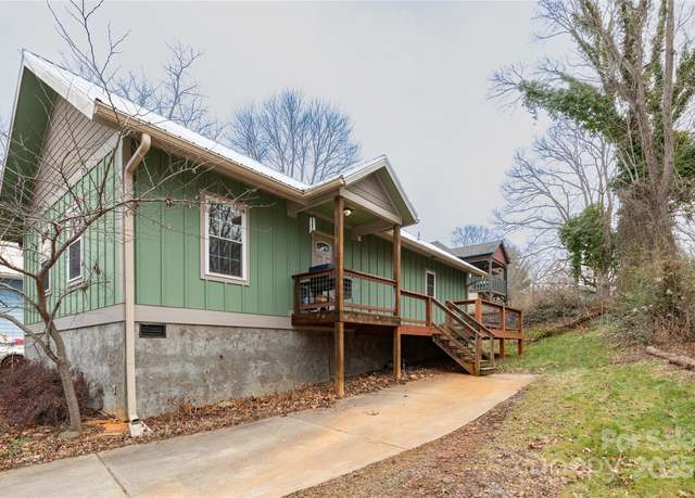 Property at 210 State St, Asheville, NC 28806, 3 beds, 2 baths
