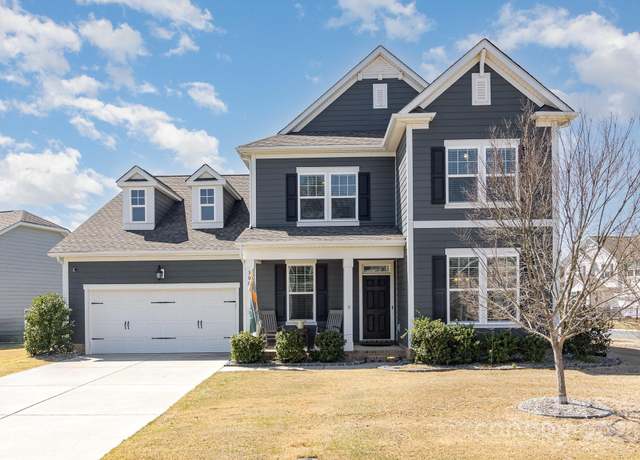 Property at 3002 Paddington Dr, Indian Trail, NC 28079, 3 beds, 2.5 baths