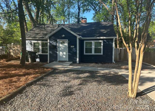 Property at 1401 Anderson St, Charlotte, NC 28205, 3 beds, 1 bath
