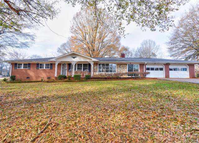 Property at 1602 Eaves Rd, Shelby, NC 28152, 3 beds, 3 baths