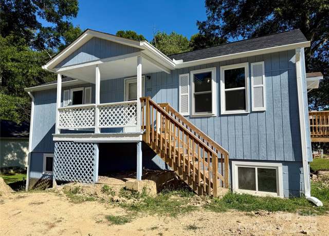 Property at 1902 W 5th Ave, Gastonia, NC 28052, 4 beds, 2 baths