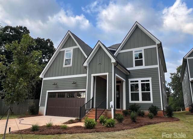 Property at 2530 Elkwood Cir, Charlotte, NC 28205, 5 beds, 3 baths
