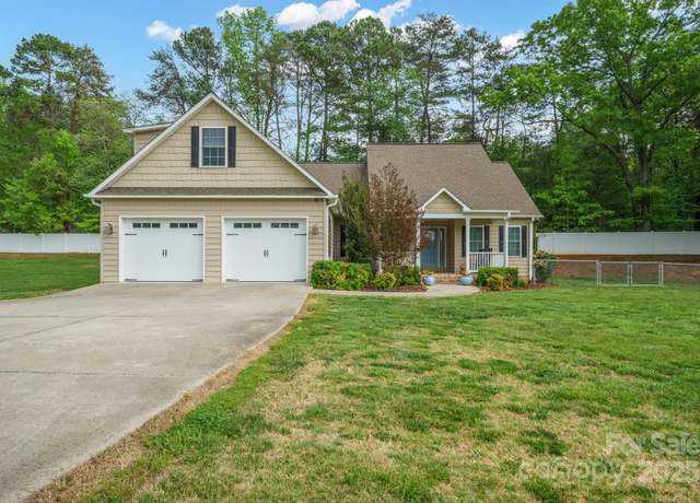 Property at 2646 N Olivers Cross Rd, Newton, NC 28658, 3 beds, 2.5 baths