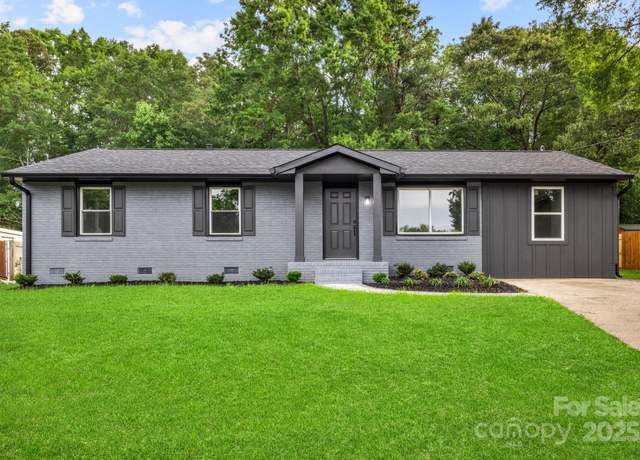 Property at 316 Fulton St, Kings Mountain, NC 28086, 4 beds, 2 baths