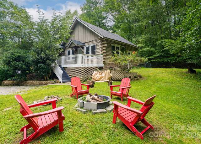 Property at 49 & 51 Mayapple Ln, Brevard, NC 28712, 3 beds, 2.5 baths