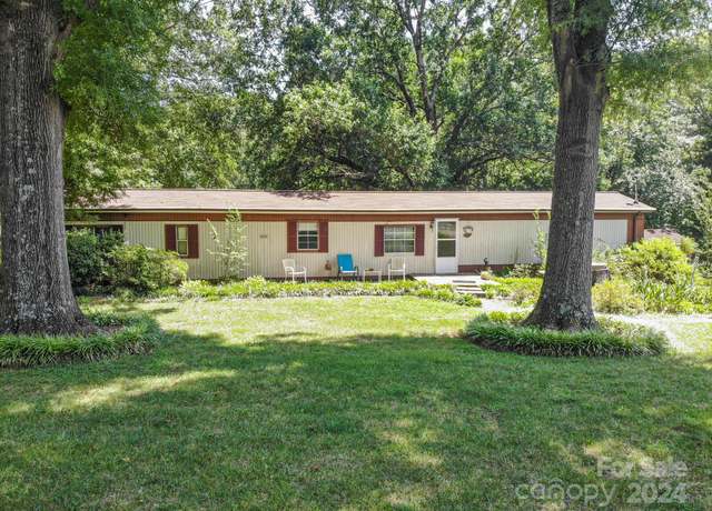 Property at 4537 Sunrise Beach Rd, Catawba, NC 28609, 3 beds, 2 baths