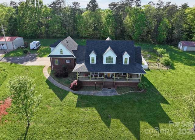 Property at 3300 Paul Heavner Ln, Lincolnton, NC 28092, 4 beds, 3.5 baths