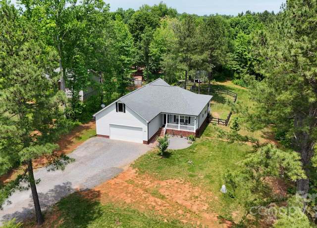 Property at 1406 High Shoals Rd, Lincolnton, NC 28092, 3 beds, 2 baths