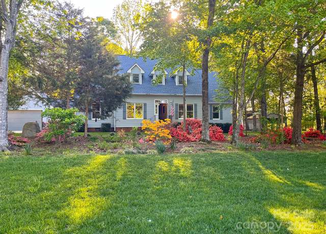 Property at 161 Picwyck Dr, Mooresville, NC 28115, 3 beds, 3 baths