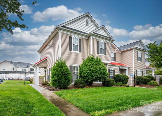 Property at 4133 Carl Parmer Dr, Harrisburg, NC 28075, 2 beds, 2.5 baths